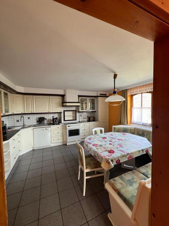 Apartment Elena Gedersdorf Екстериор снимка