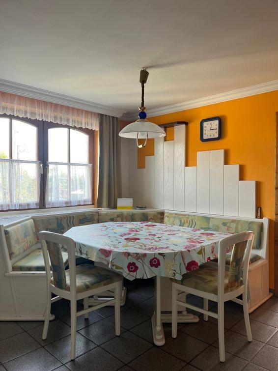 Apartment Elena Gedersdorf Екстериор снимка